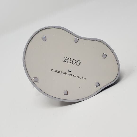 2000 Hallmark Cool Character Pressed Tin Keepsake Holiday Christmas Ornament - Picture 8 of 9